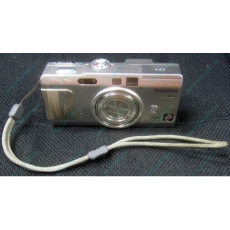 Фотоаппарат Fujifilm FinePix F810 (без зарядного устройства) - Наро-Фоминск